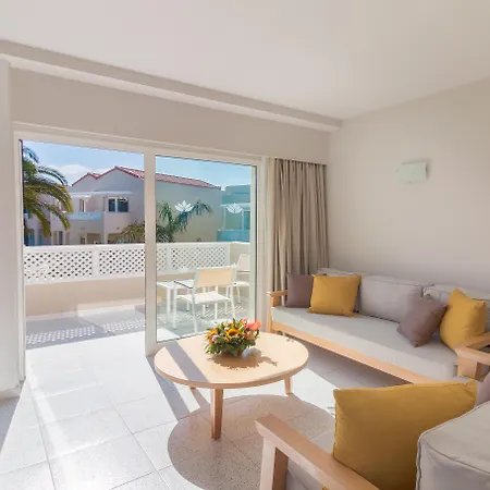 Livvo Koala Garden Hotel