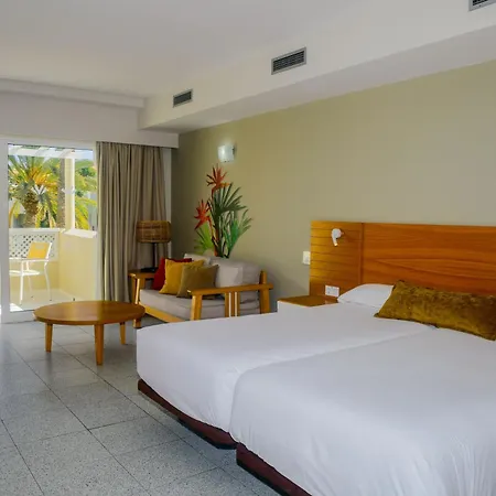 Hotel Livvo Koala Garden