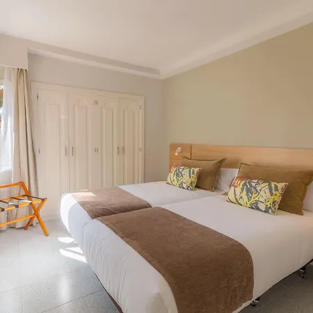 호텔 Livvo Koala Garden