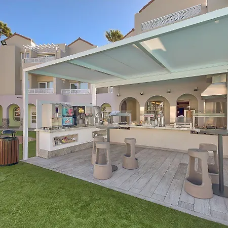 Livvo Koala Garden 마스팔로마스