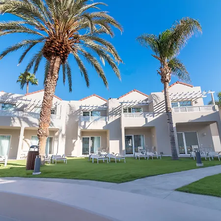 Hotel Livvo Koala Garden 4*