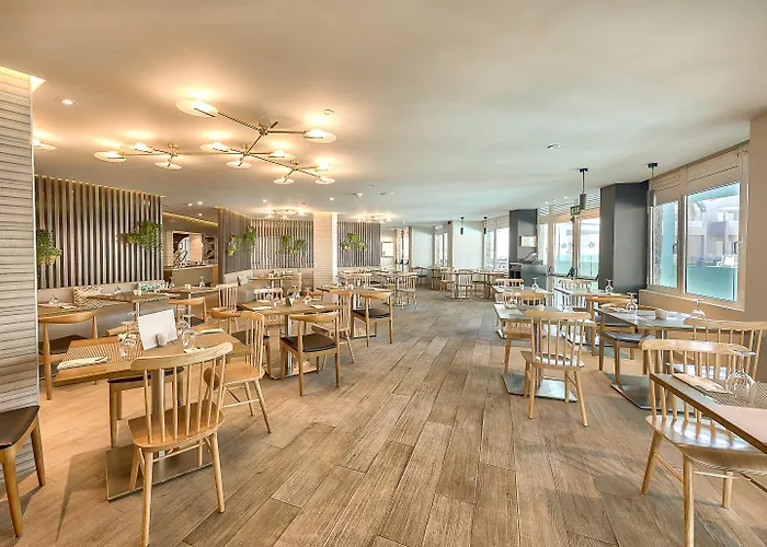 Livvo Koala Garden Hotel 4*